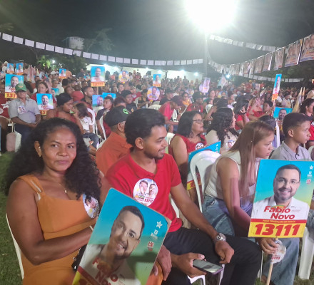 Deputado Merlong participa de encontro com 2 mil pessoas em União.