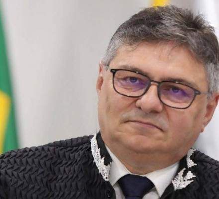 Prefeitos podem ficar inelegíveis caso utilizem recursos para financiar carnaval