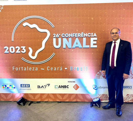 Deputado Firmino Paulo participa da 26ª Conferência Nacional da UNALE em Fortaleza